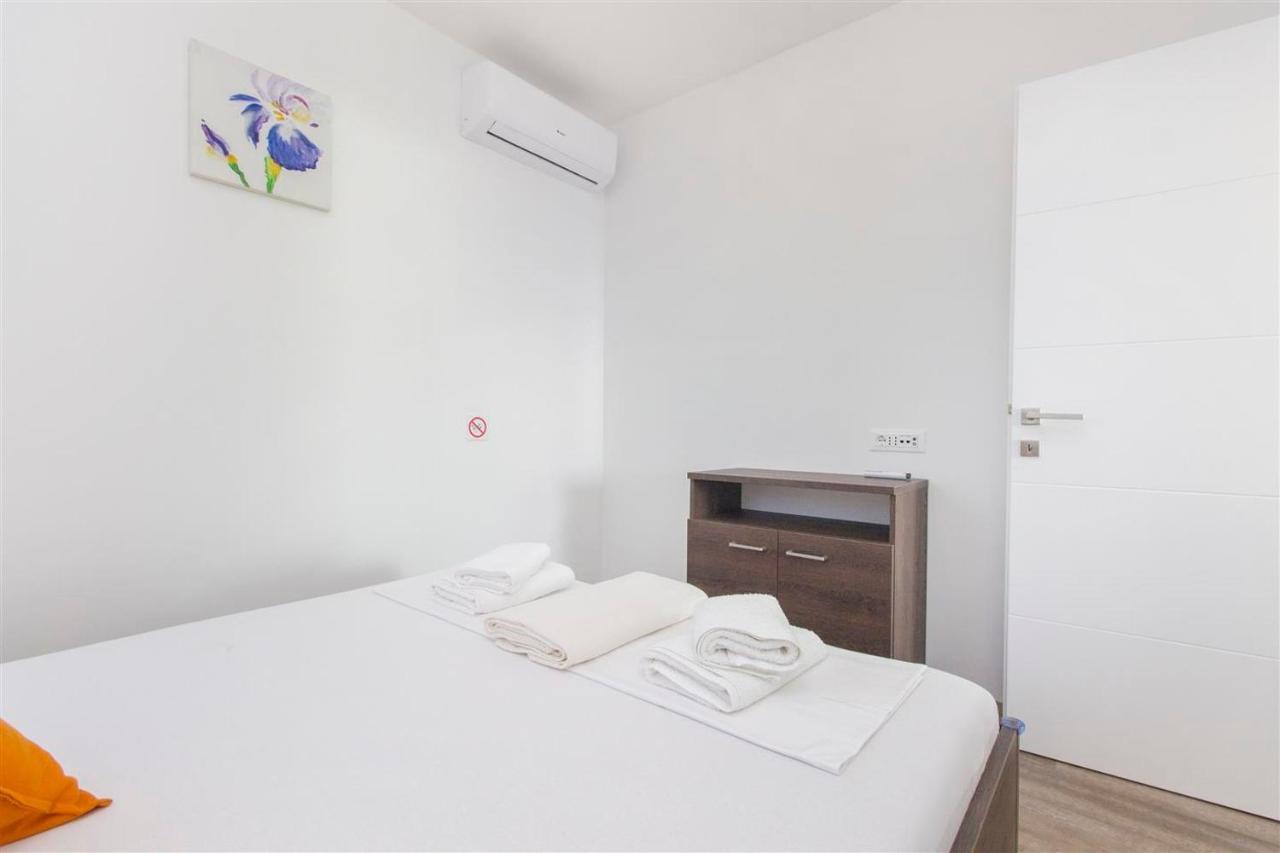 Villa Top Of Murter, Two Bedroom Apartment 2 المظهر الخارجي الصورة